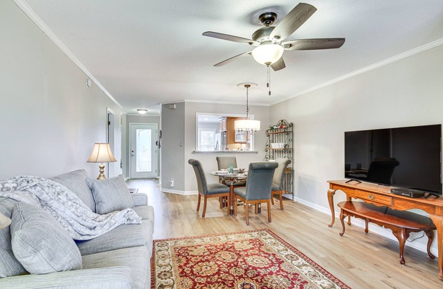 Modern McCormick Townhome on Lake Thurmond!