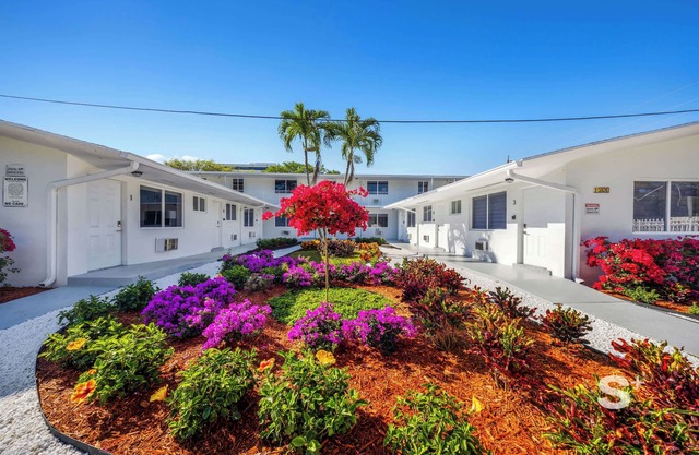 Modern Miami Studio | Gym, BBQ, Free Parking