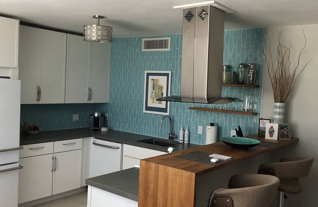 Modern Midcentury Vacation Rental by Movie Colony