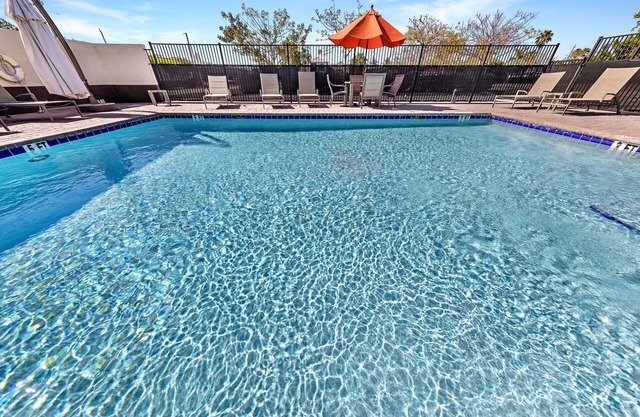 Modern Oasis pool paradise