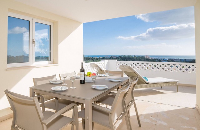 Modern Ocean-view Townhouse by Ideal Homes