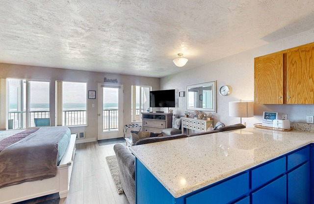 Modern oceanfront studio condo on Nye Beach with seasonal pool