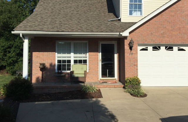 Modern Open Floor Plan Townhouse Convenient For Events At Bristol Motor Speedway