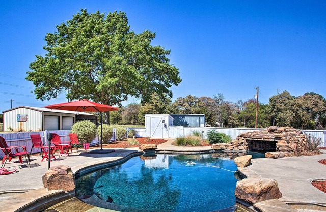 Modern Ranch Home w/ Large Yard, Hot Tub, & Spa!