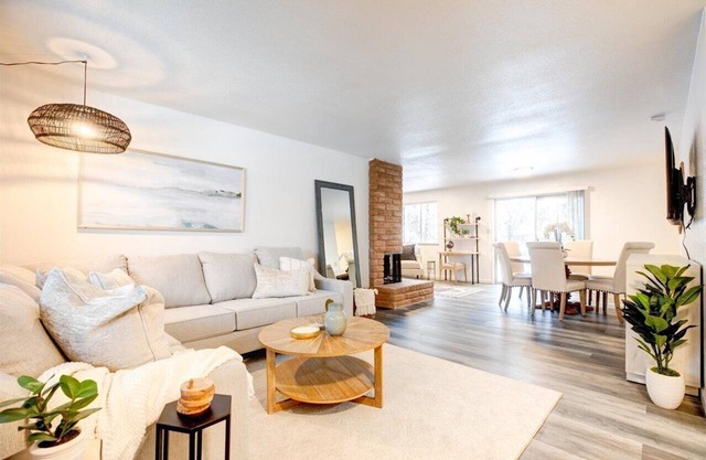 Modern Reno Home - Less then 10 Minutes to Downtown and UNR!