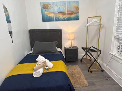 Modern Room in Shared Apartment Near NYC