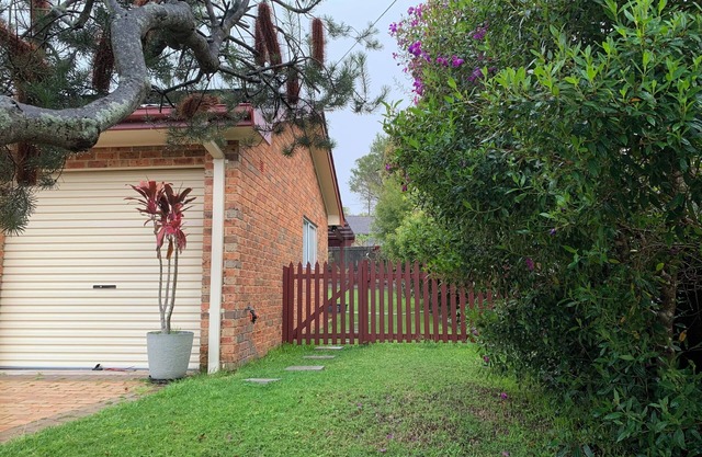 Modern Stylish Getaway with Stunning garden view Granny Flat in MC 2079