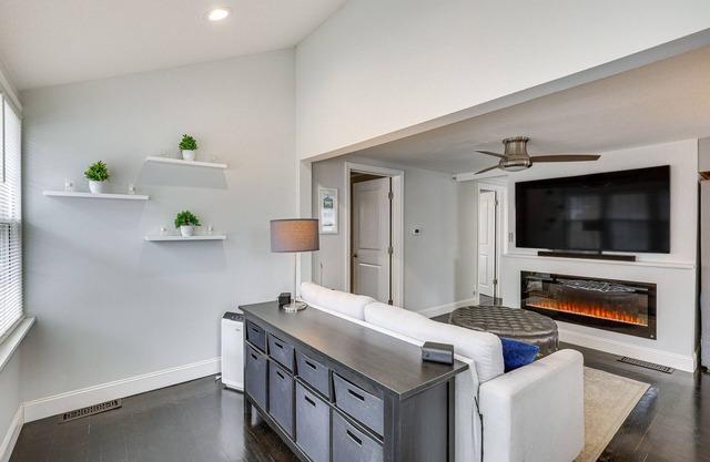 Modern Terryville Cottage w/Deck & Lake View!