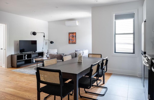 Modern Three Bedroom Brooklyn Condo-Hotel