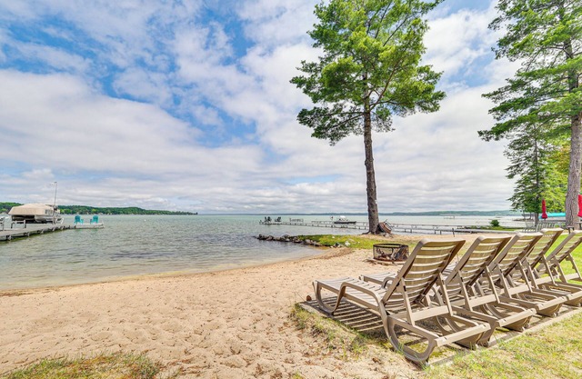Modern Torch Lake Cottage w/Dock Near Ski Resorts