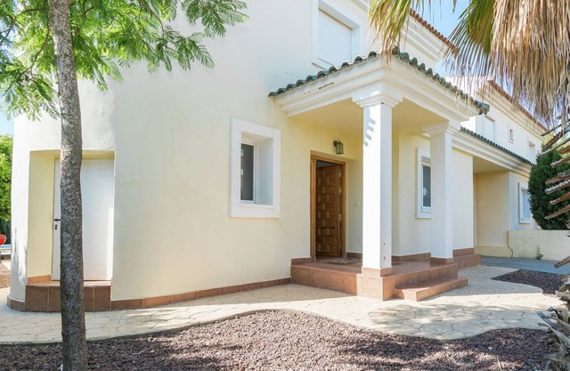 Villa Murcia Swimming 