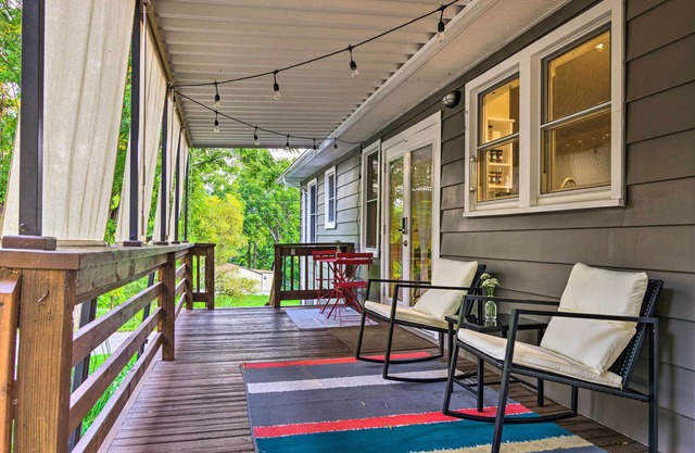 Modern Weaverville Home with Outdoor Fire Pit!
