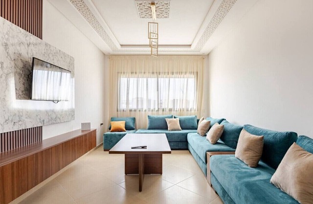 Moderne Apartement Harhoura Acces Plage Val d'Or