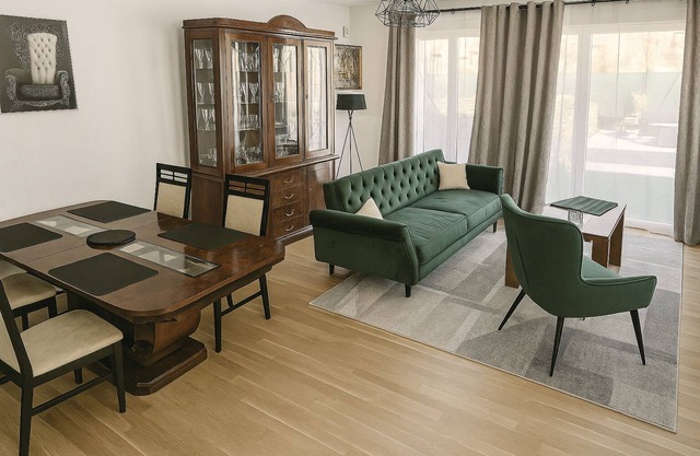 Moderne Maisonette Ferienwohnung in Royalem Stil
