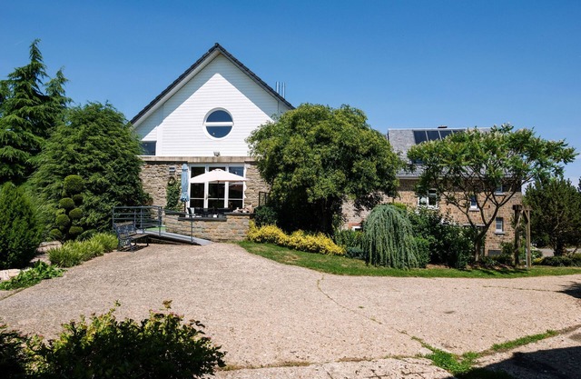 Moderscheid Cottage with Spa