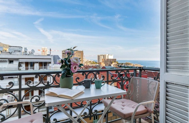 Monaco Seaview Border, 1bdr flat, 2beds, 4 guests
