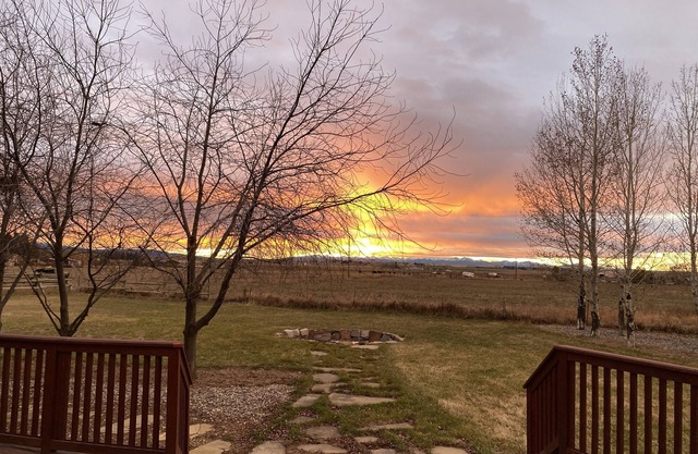 Montana ranch house sunrise sunset views & fields