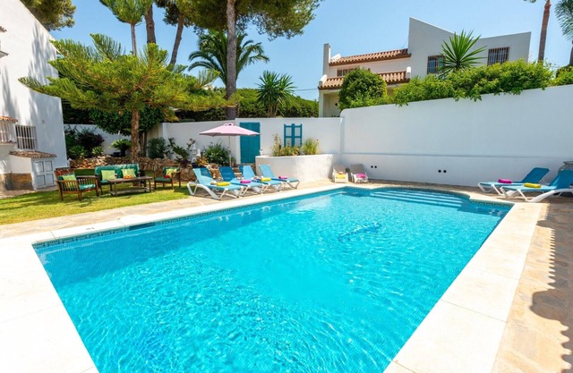 Montevistas Retreat - Cycling, Hiking, Relaxation , Yoga, 25 Minutes Valencia