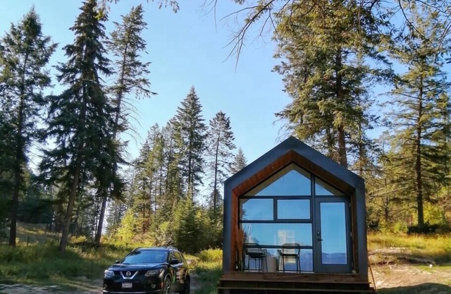 Moon Lookout, Tiny Home Mountain Escape on Acreage