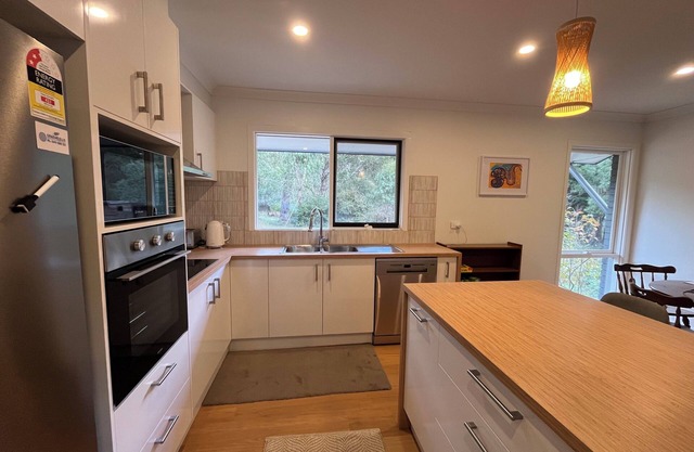 Moonlight - Charming retreat | 10 mins from Hepburn Springs Spa | Fireplace