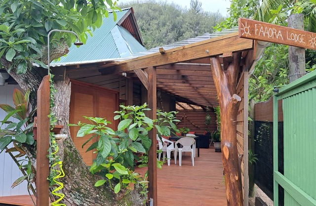 MOOREA - Faaora Lodge