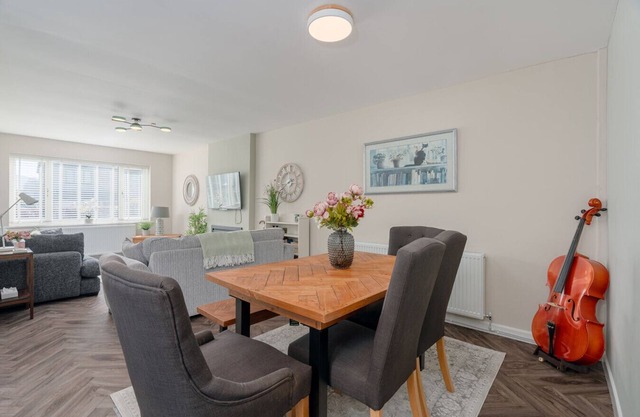 Moorland Bungalow | Private drive and garden |Central Clitheroe