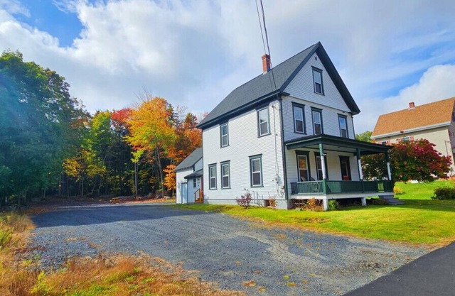 Moosehead Lake Lodge* Direct ATV and Beach access