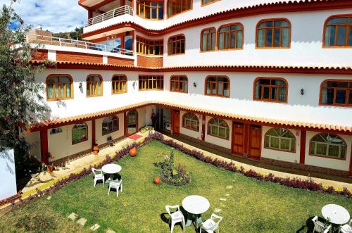 Hotel Morales 