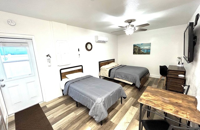 More blessing Paradise: Studio private entrance #B