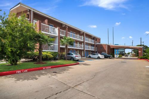 Motel 6-Houston, TX - Brookhollow