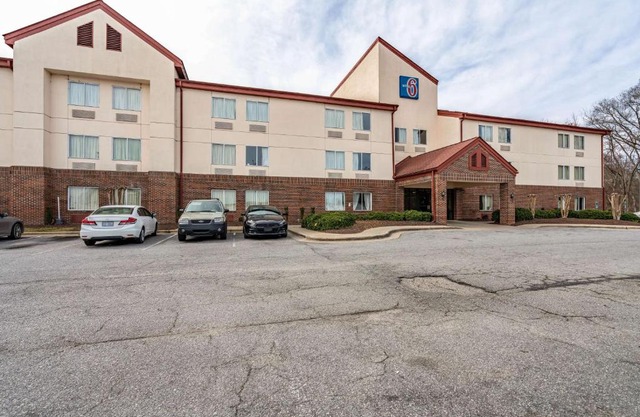 Motel 6-Rocky Mount, NC