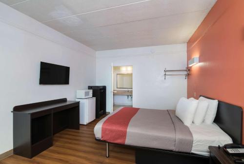 Motel 6-Seaford, DE