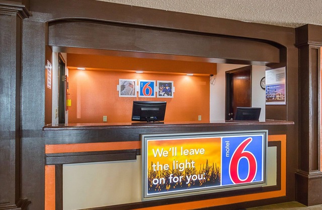 Motel 6 Waterloo, IA - Crossroads Mall - Cedar Falls