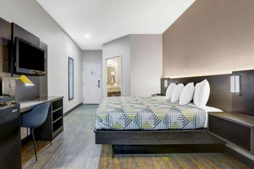 Motel 6-Weatherford, TX