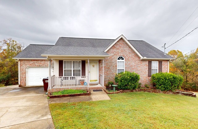 Mount Juliet Home on 1 Acre | Private Outdoor Space | 30 Minutes to Nashville