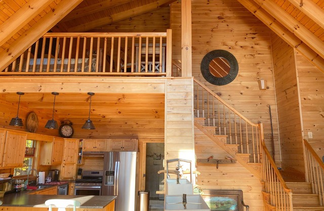 Mountain Cabin,Great View,HotTub,Hiking/Horse Trails,WiFi