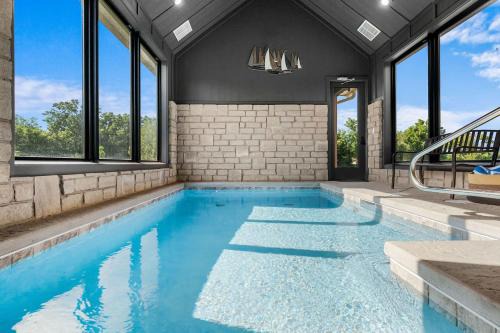 Mountain Luxury Private Resort Style Amenities