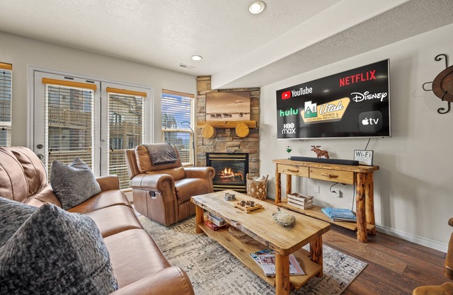 Mountain Mischief MH409 | Pool | Hot Tub|Mtn Views
