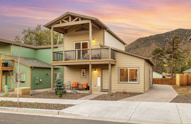 Mountain Trail Retreat