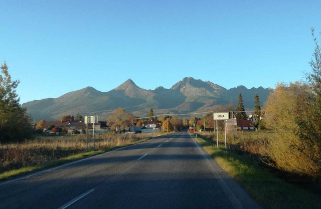 Mountain View Apartment - in the foothills of the High Tatras Mountains