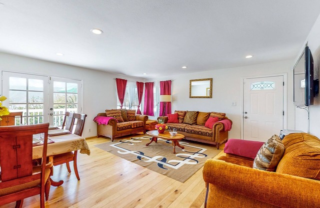 Mountain-view home with private pool, putting green, grill, & dog-friendly yard