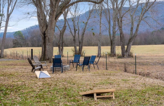 Mountain View River Retreat