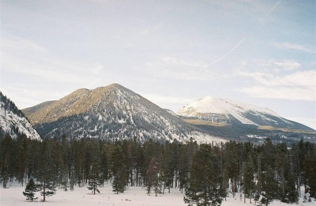 Mountainside Condo—2 bedrooms + loft, 2 baths. Ski 4 resorts nearby!