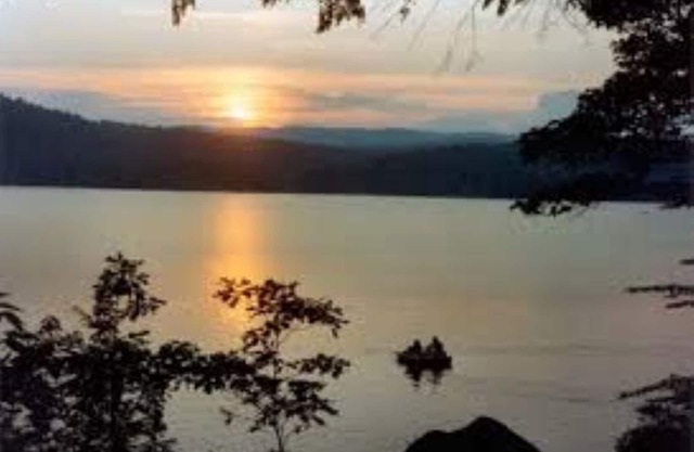 Mountainview rental.surround yourself in the outdoors!
