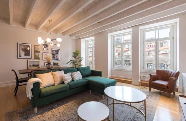 Mouzinho Luxury 3BR Flat l 5 min Walk to Ribeira by Lovelystay