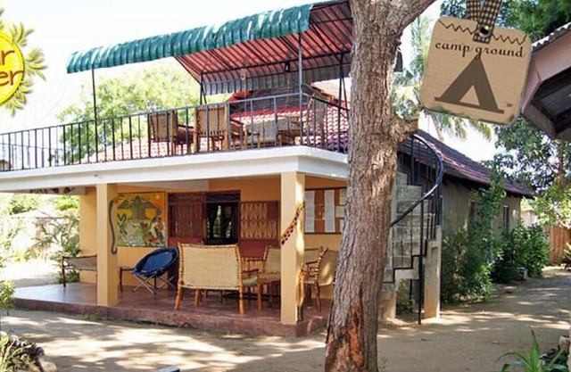 Moyo Mmoja Guesthouse