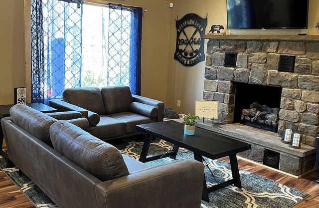 Mtn Rd Cottage -HOT TUB-Close 2 Camelback/Shopping