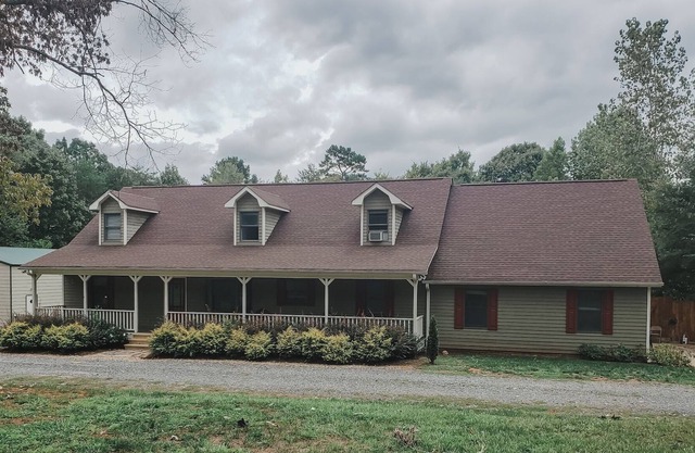 Multi-Media Dream: Theater, Arcades, Hot Tub & More