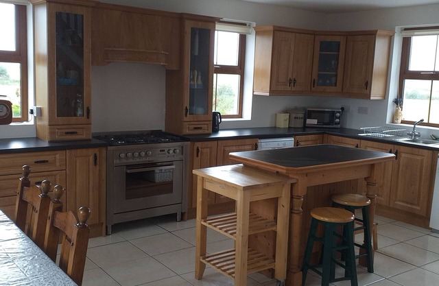 Murphy's Irish Farmhouse Near Ballybunion