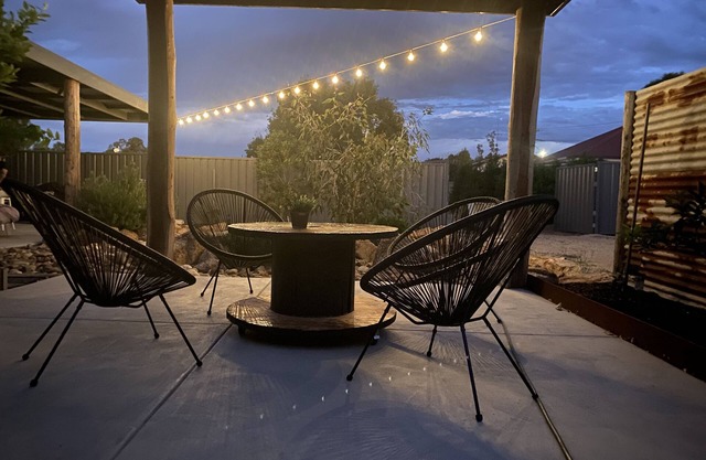 Murray Street Retreat